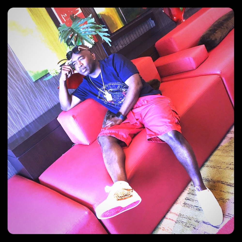 Meet your Posher, Hassan